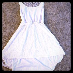 Hi-Low Off-White Lace Dress